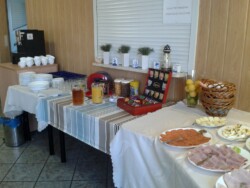 Pensjonat Wojciech Jastrzębia Góra bufet śniadaniowy